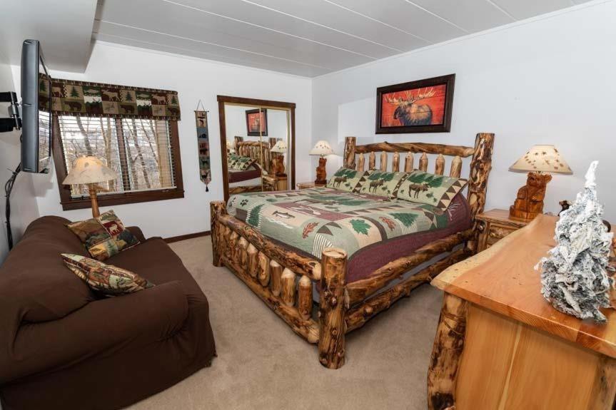 Apartment Cozy Seven Springs 1 Bedroom With Private Deck Champion