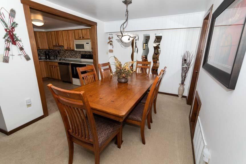 Cozy Seven Springs 1 Bedroom With Private Deck Champion