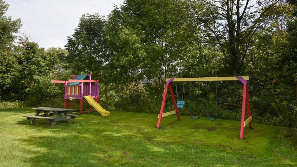 Cozy Seven Springs 1 Bedroom With Private Deck Champion